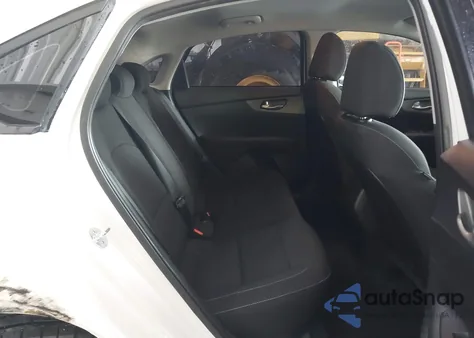 2021 Kia Forte Lxs из США, поврежденный, VIN 3KPF24AD0ME332496